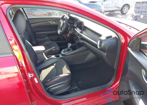 2019 Kia Forte Lxs z USA, uszkodzony, nr VIN 3KPF24AD1KE108912